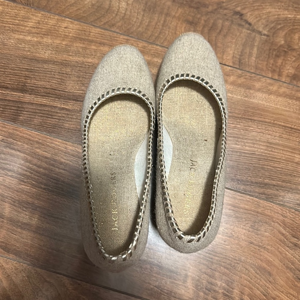 Jack Rogers tan/gold wedges size 8.5